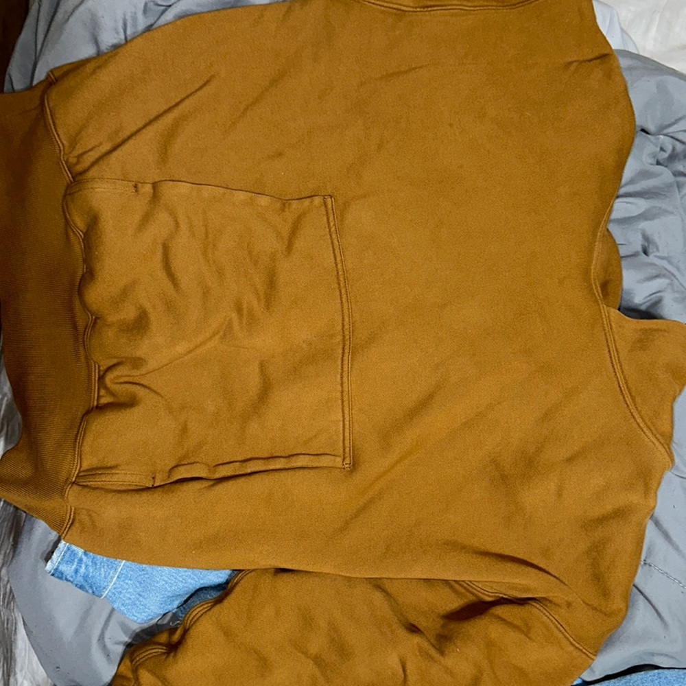 Gap yeezy sweater (small) USED !